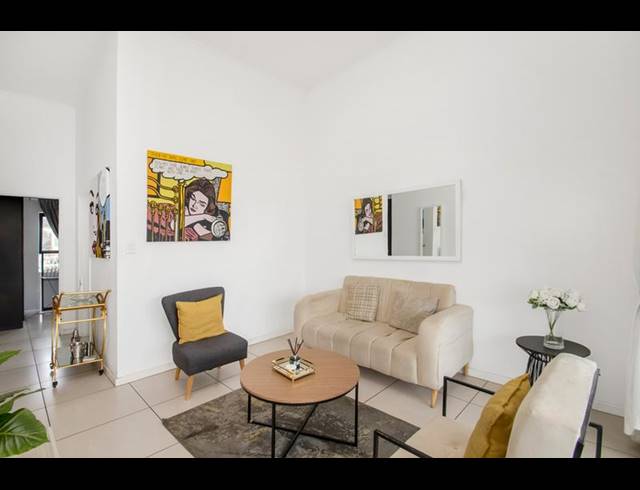 1 BEDROOM APARTMENT FOR SALE IN FOURWAYS